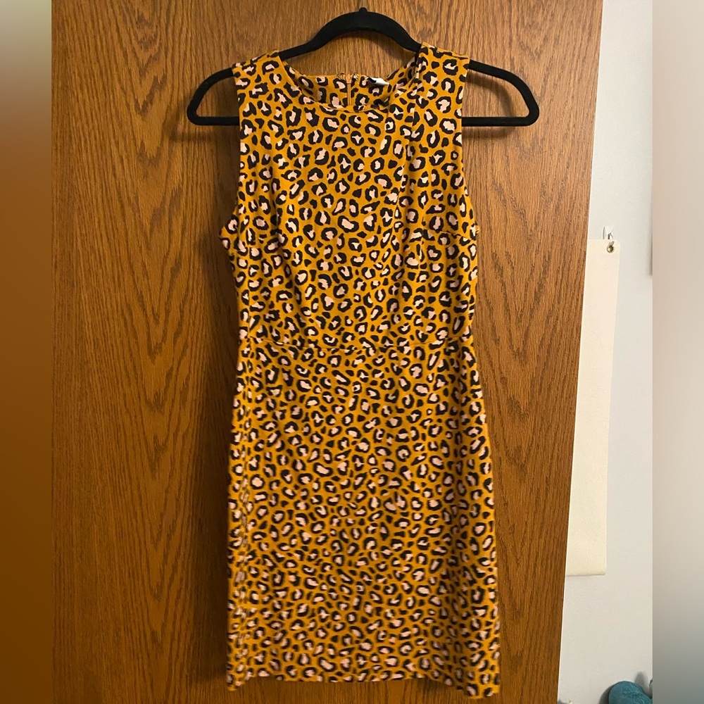 Small mustard-leopard office dress